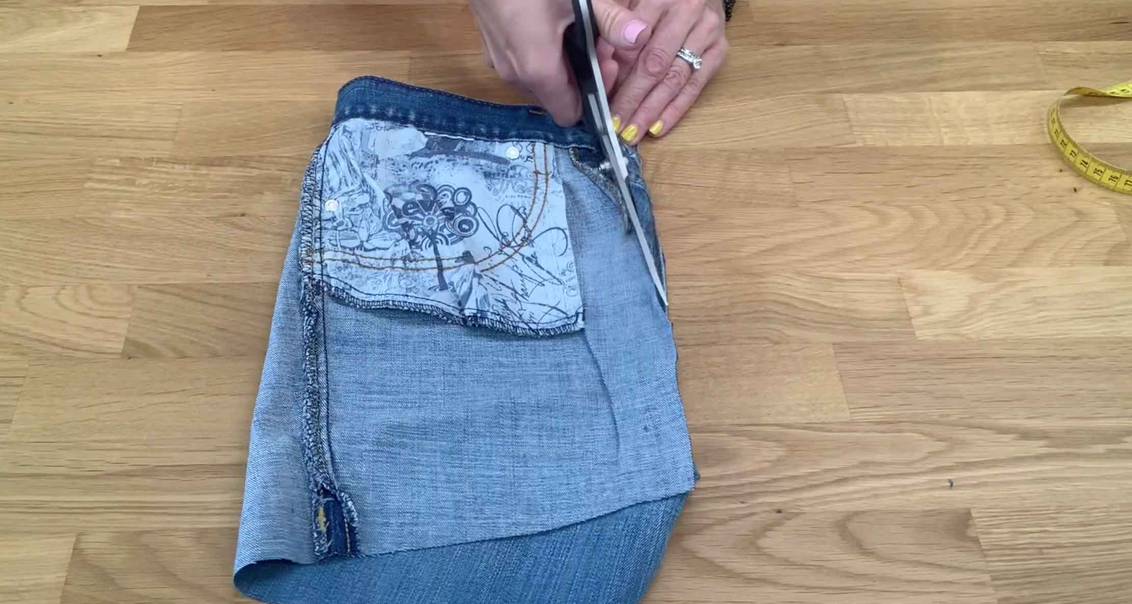 One pair of jeans bag - Make it in denim