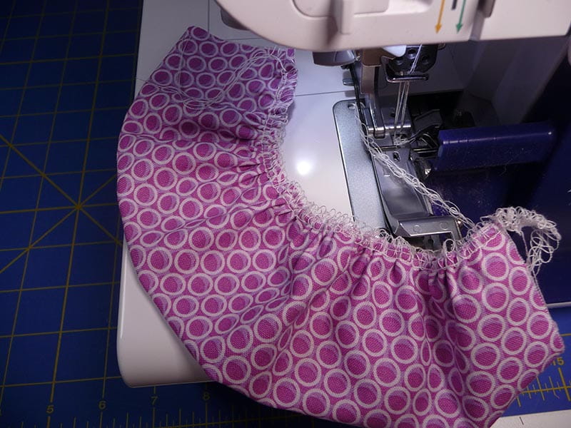 https://www.brother-usa.com/-/media/blogs/stitching-sewcial-blog-posts/tea-towel-ruffle/fd_4_2022_tea-towel-with-serger-ruffle_fig5.jpg