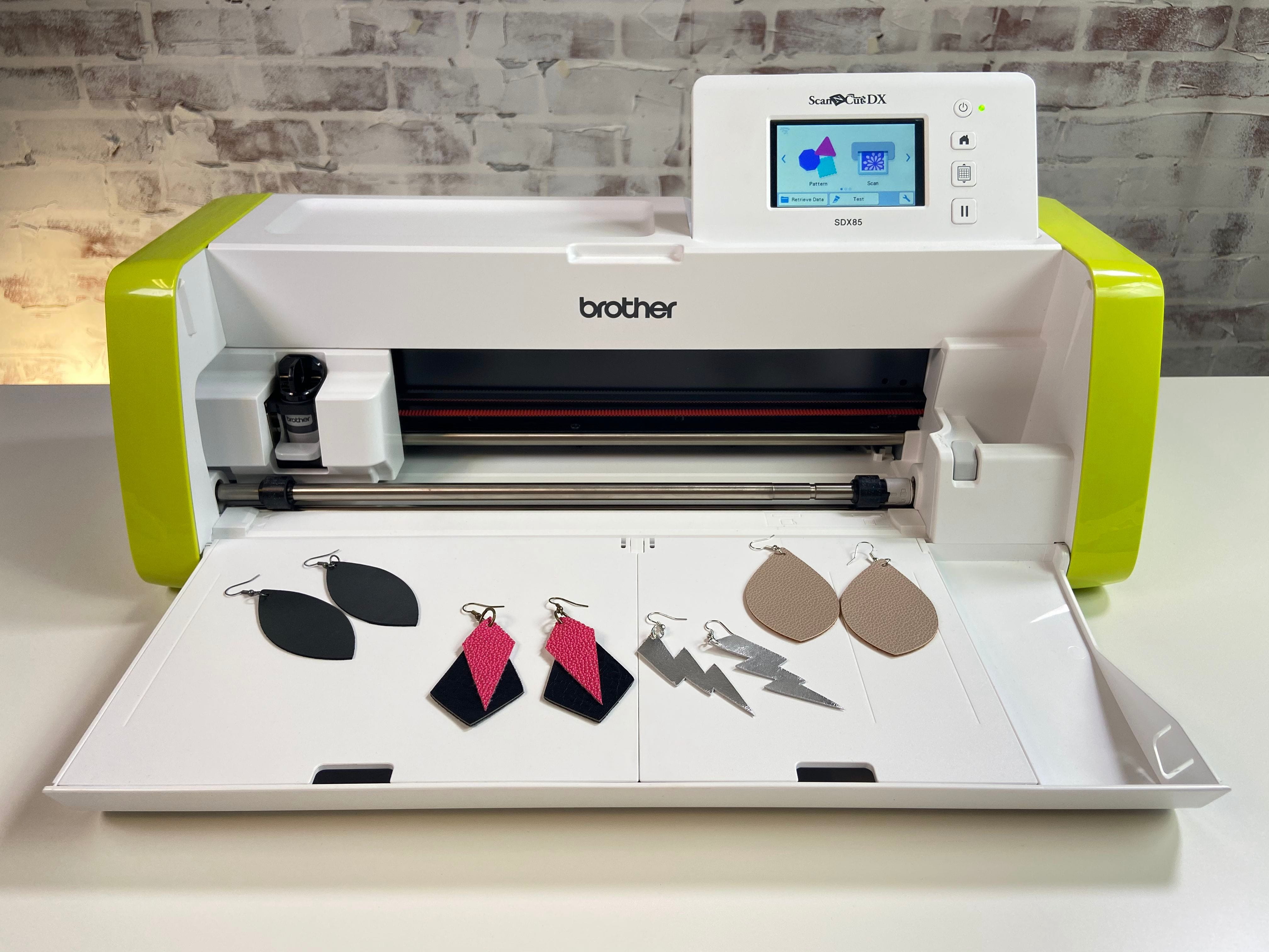 The NEW Brother ScanNCut DX Machine - Is it Worth the Upgrade? - Alanda  Craft