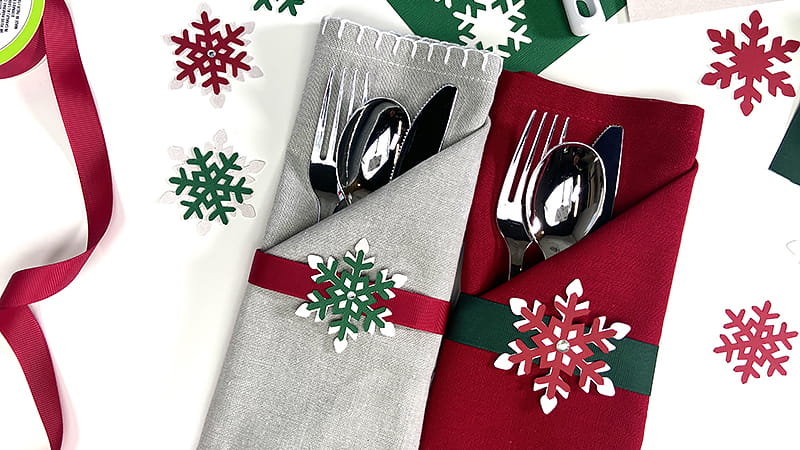 DIY Christmas Napkin Holders: Bring Luck and Joy to Your Holiday Table