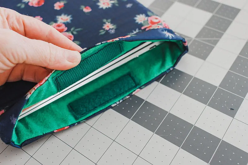 Sew A Padded Laptop Sleeve