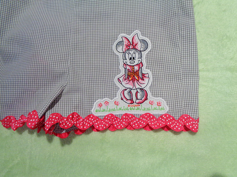 Simplicity Applique Disney Iron On Sm Tsum Minnie